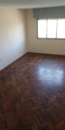 Imagen 2 de 14 de Dueño Vende Apto.2 Dorm.balcon 2 Entradas, Pernas Esq. 8de O