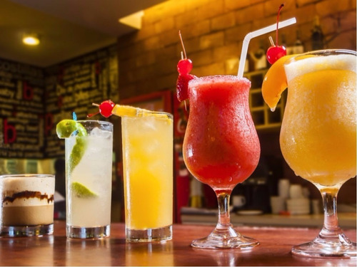 Imagen 6 de 8 de Servicio De Bartender/ Barwoman Para Eventos De Todo Tipo..