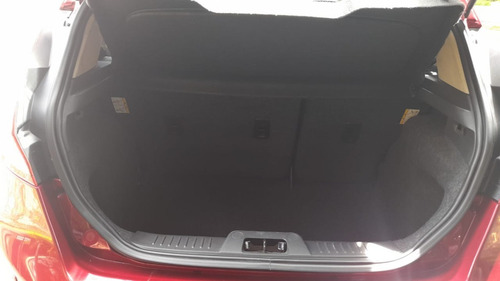 Imagen 14 de 17 de Ford Fiesta 1.6 Titanium 5p