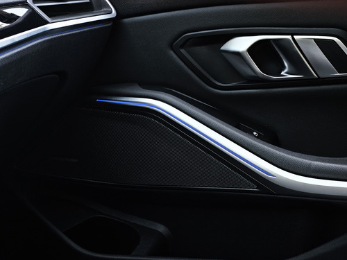 BMW Serie 3 3.0 330i Sedan Sport Line 252cv