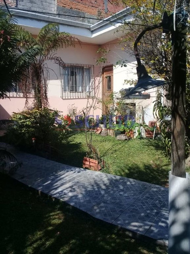 Imagem 14 de 14 de Excelente Casa Térrea Com 02 Dorms. Sala Ampla, Cozinha, 04 Vagas,quintal!! - Mr76978