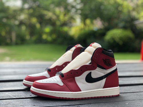 Jordan 1 G5 Retro High Og Chicago Lost And Found