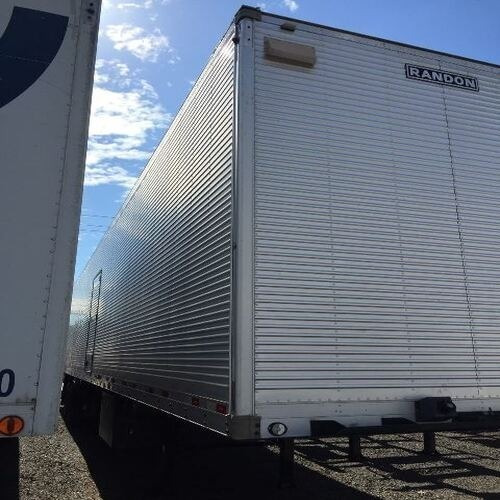 Carreta Bau 28 E 30 Palets Randon/rodofort