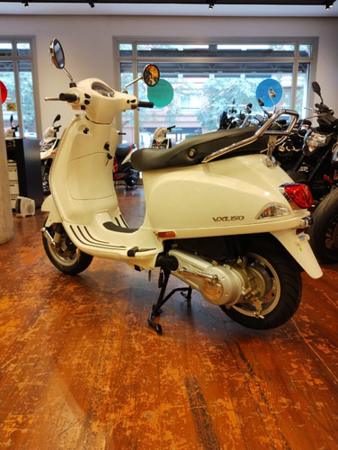 Vespa Vxl 150 2023 3vtech 0km Led, Inyección Y Abs