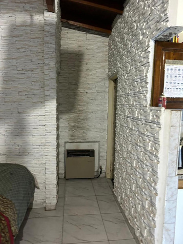 Vende Casa A Terminar Con Oficinas
