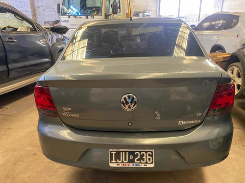 Volkswagen Voyage 1.6 N Full 2016 Chocado Funcionando