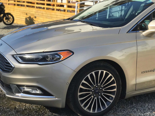 Imagem 2 de 4 de Ford Fusion 2017 2.0 Titanium Hybrid Aut. 4p