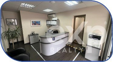 Arriendo Bodega De 600 M2 Con Oficina De 131 M2 En Macul