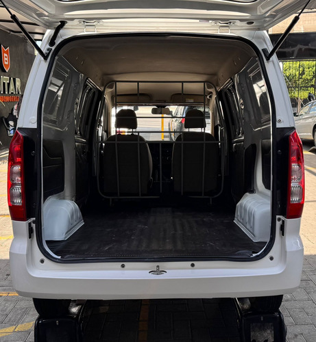 Chevrolet Tornado Cargo Van Ls 2022 #6534