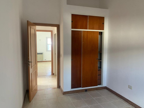 Imagen 7 de 10 de Departamento En Planta Baja Con Acceso Independiente