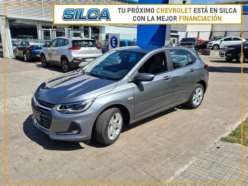 Chevrolet Onix Premier 2021 Gris Oscuro 0km