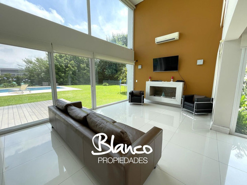 Casa En Alquiler En Haras Santa Maria, Escobar, G.b.a. Zona Norte