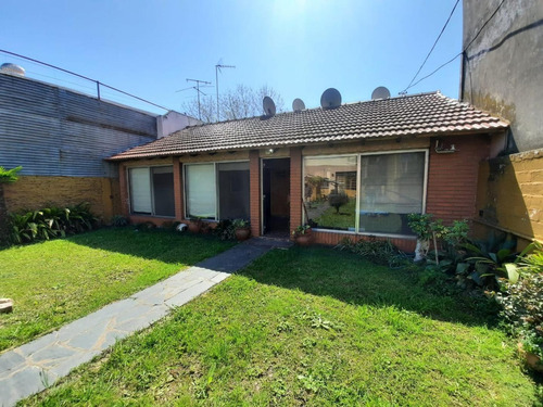 Imagen 12 de 23 de Importante 2 Casas Con Lote Propio Y Amplio Parque