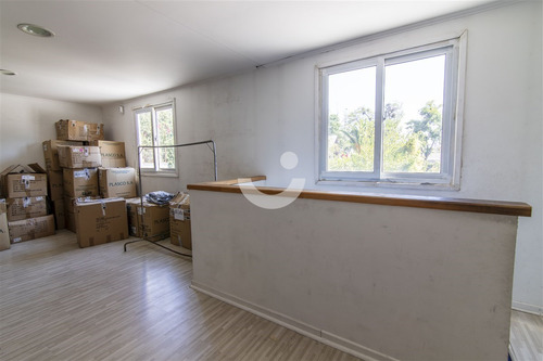 Casa En Venta De 4 Dorm. En Las Condes