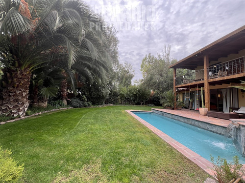 Casa En Venta De 3 Dorm. En Colina