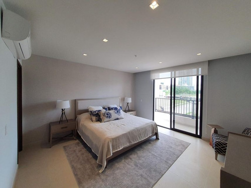 Imagen 13 de 20 de Venta De Apartamento De 226 M2 En Ph Casa Bianca, Costa Del Este 22-7162