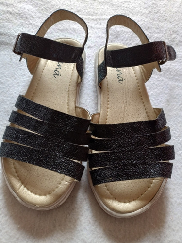 Sandalias Talle 31 Muy Lindas 