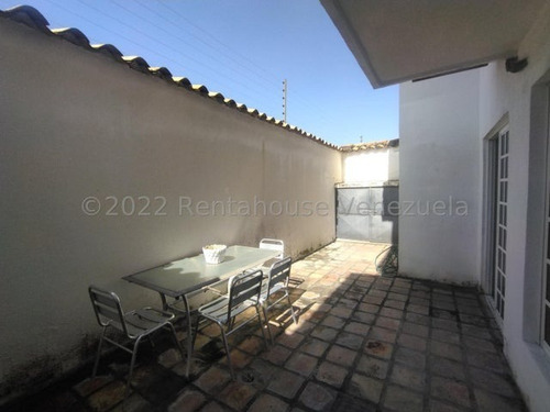 Imagen 16 de 21 de Espectacular Townhouse En La Urb. El Bosque, Maracay. #23-9140 Mg
