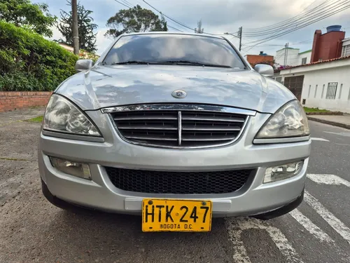 Ssangyong Kyron 2.3 Gasolina 7 Pasajeros