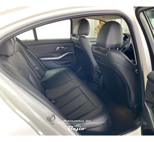 BMW Serie 3 2.0 320ia Sport Line At
