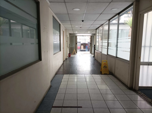 Oficina En Santa Elena. Maule. Metro Ñuble (177807)