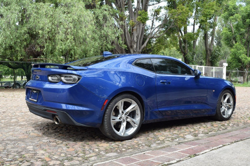 Imagen 5 de 13 de Chevrolet Camaro 6.2 Ss At 2021