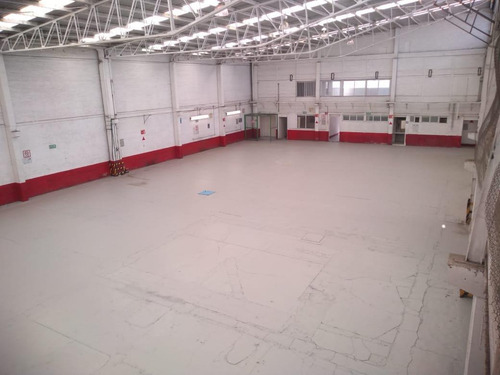Imagen 2 de 30 de Magnifica Nave Industrial Y Comercial Muy Cerca De La Central De Abastos