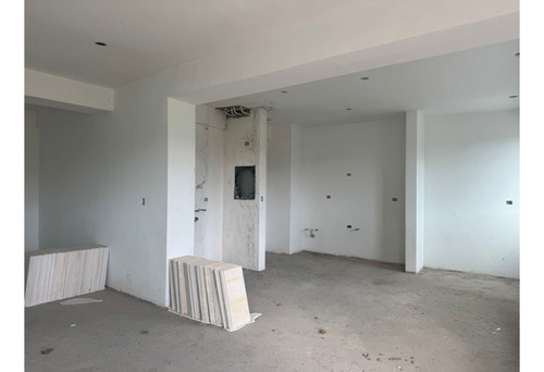 En Venta Apartamento De 113 Mts2 + 27.5 Mts2 De Terraza