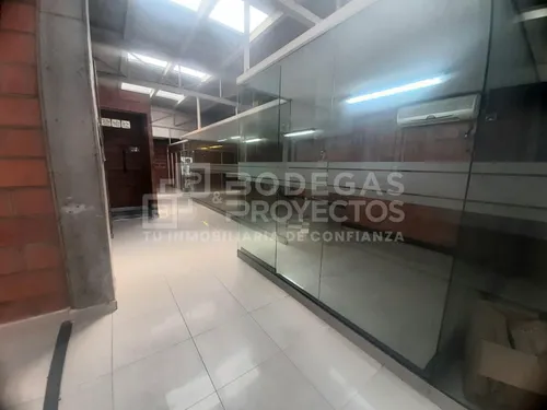 Arriendo Local En El Sector Central De La Minorista