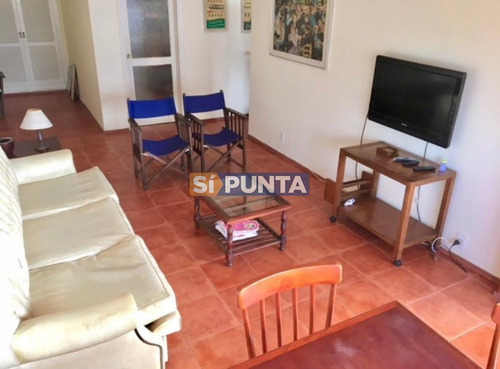 Imagen 3 de 11 de Apartamento En Venta - Brava