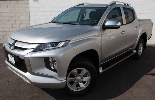 Imagen 1 de 15 de Mitsubishi L200 2021 4p Glx Doble Cabina 4x2 Gasolina