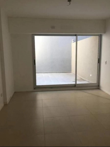 Departamento Monoambiente En Venta - 50mts2 - Flores