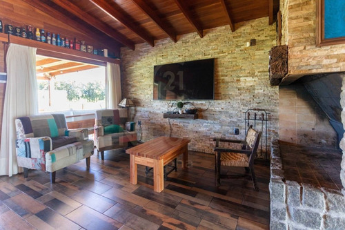 Imagen 7 de 27 de Descubre Una Propiedad Única En El Colorado, Canelones: 2 Casas, 4 Ha Y Galpón