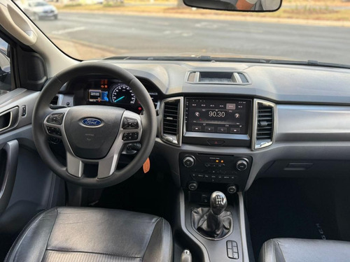 Ford Ranger 2.5 XLT 4X2 CD 16V FLEX 4P MANUAL