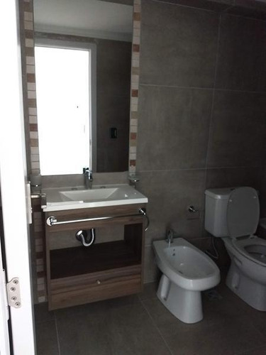 Imagen 12 de 26 de Cochera En Venta - Rosario