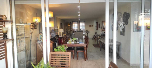 Departamento En Venta El Refugio 3 Rec Alberca Privada 250m2