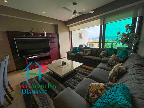 Cad La Isla Emerald H6. Departamento En Condominio De Playa Con Terraza Y Vista A Las Albercas