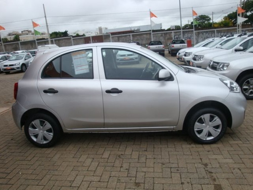 Nissan March 1.0 S 12v Flex 4p Manual