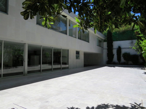 Casa Venta En El Corazón De Lomas De Chapultepec