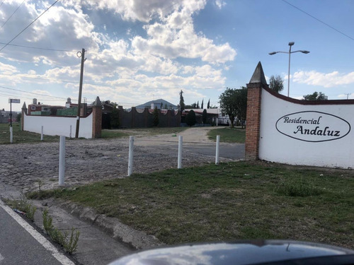 Terreno En Venta En Tepetlaoxtoc De Hidalgo, Tepetlaoxtoc, México