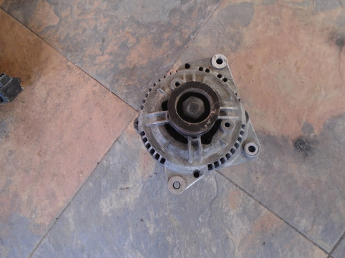 Vendo Alternador De Volvo S90, Año 1997