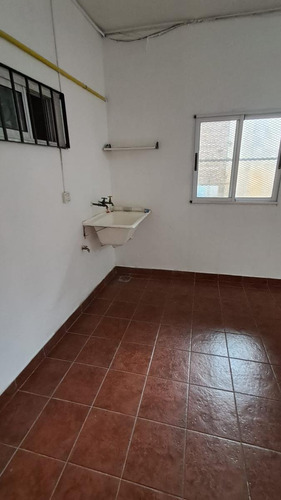Casa 2 Ambientes En Venta O Alquiler En Gerli