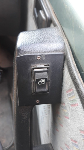 Imagem 5 de 10 de Fiat Uno Uno Mille Eletron 4p