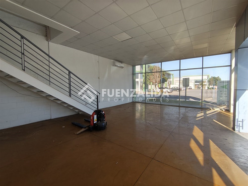 Local Multifuncional En Work Center - 2 Pisos - 156m2