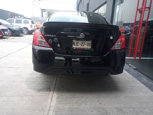 Imagen 4 de 14 de Nissan Versa Exclusive 2019