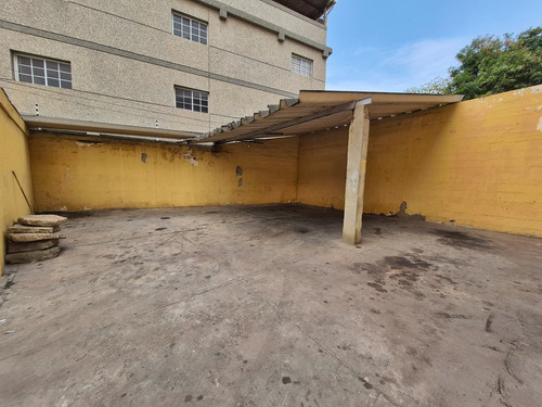 Alquiler Local Comercial, Casco Central De Lecheria