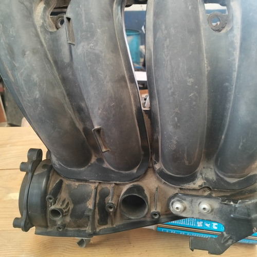 Múltiple De Admisión Bmw 2.0 L4 (2010-2013) Usado 7560234 (Usado)