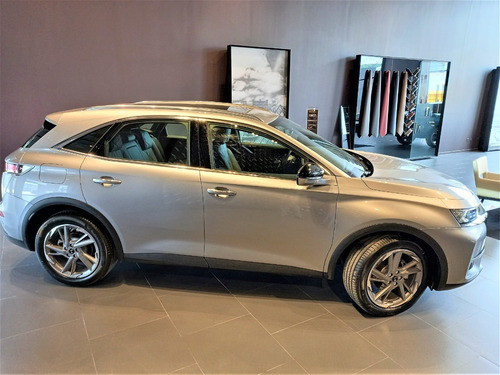 Ds Ds7 Crossback 2.0 Hdi 180 At So Chic