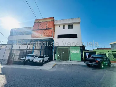 Edificio en alquiler