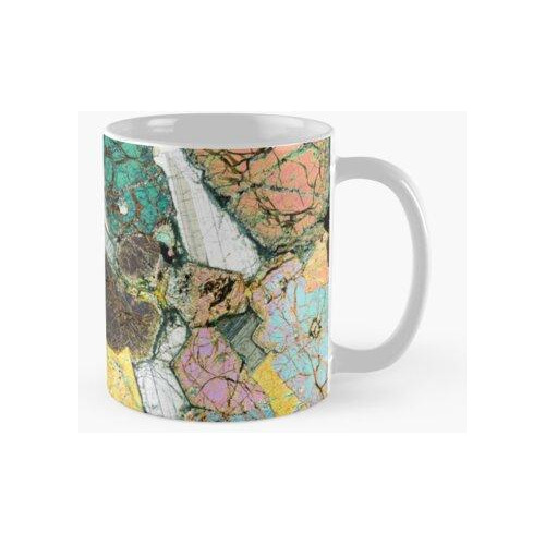 Taza  ahora Erosionado Casi Hasta La Cámara De Magma Calidad